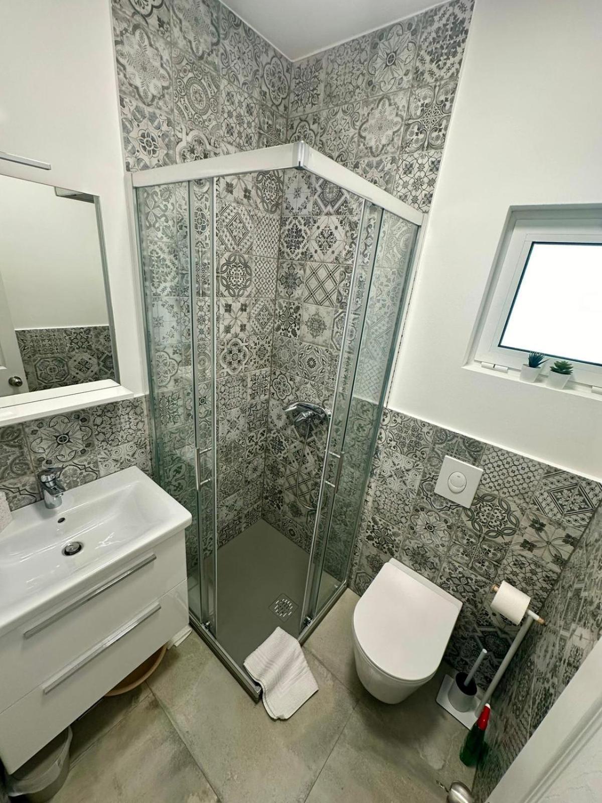 Apartments Lozina Drvenik  Kültér fotó