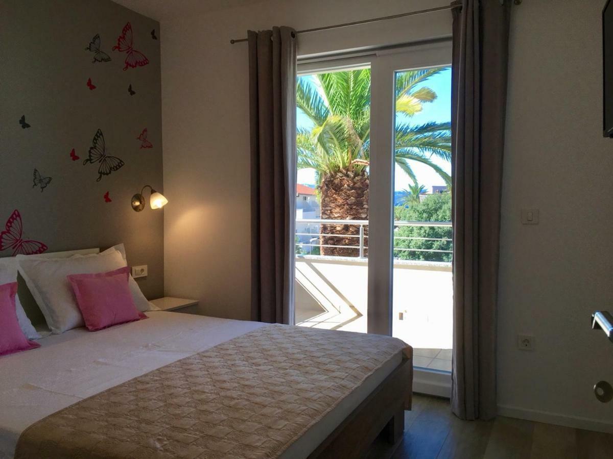 Apartments Lozina Drvenik  Kültér fotó